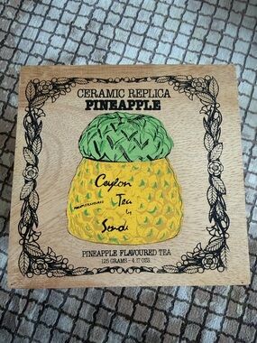 Ceramic Replica Pineapple Tea Box - Yellow & Green